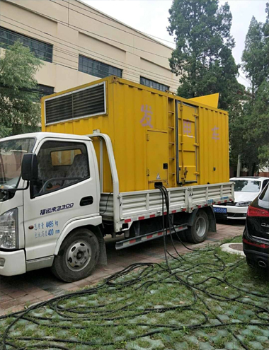 利通发电车出租-柴油发电机组排烟系统设计要求及其考虑因素